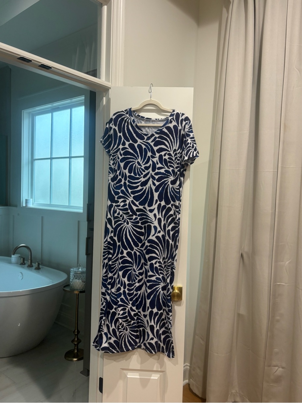 Women’s Navy & White Printed Short-Sleeve Dress